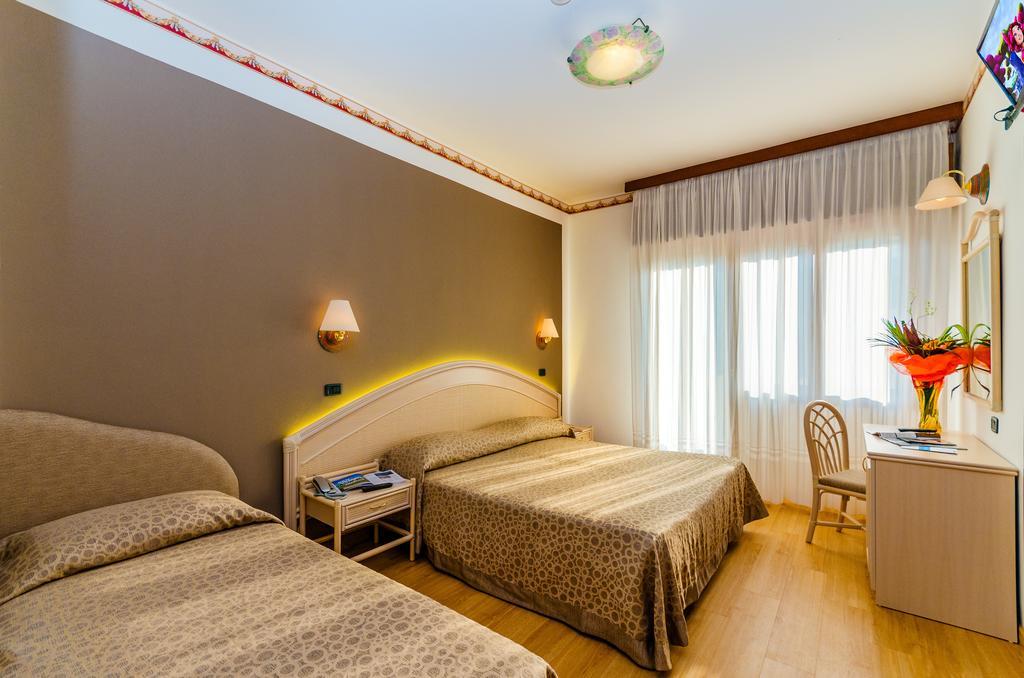 Hotel Europa บิบิโอเน ห้อง รูปภาพ