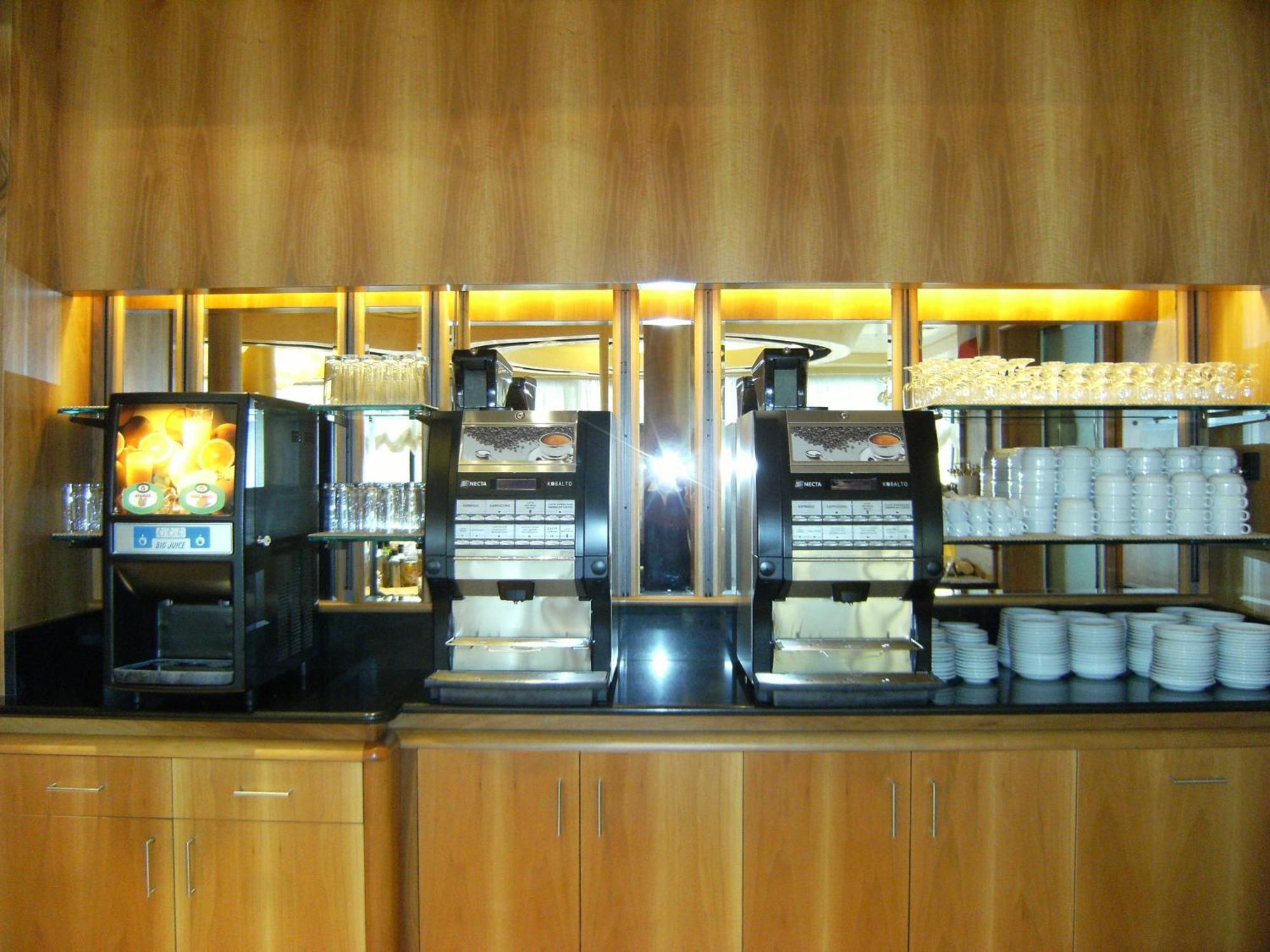 Hotel Europa บิบิโอเน ภายนอก รูปภาพ