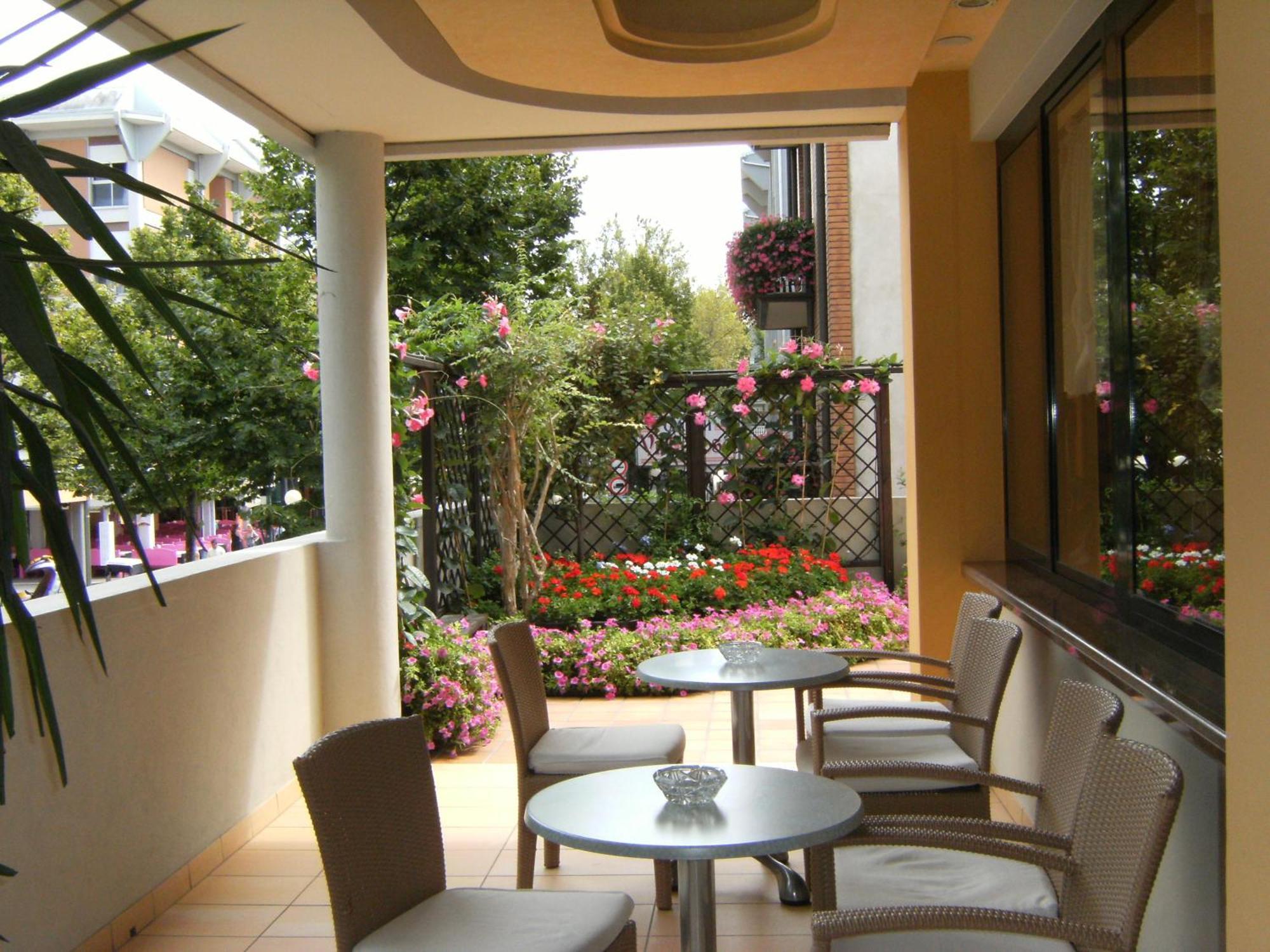 Hotel Europa บิบิโอเน ภายนอก รูปภาพ