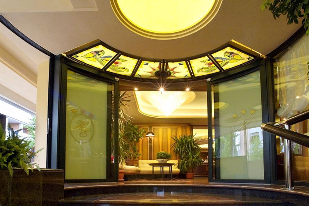 Hotel Europa บิบิโอเน ภายนอก รูปภาพ