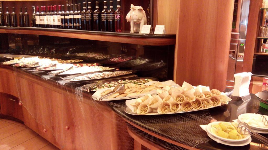 Hotel Europa บิบิโอเน ภายนอก รูปภาพ