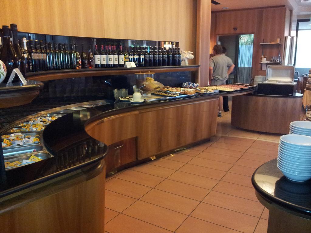 Hotel Europa บิบิโอเน ภายนอก รูปภาพ