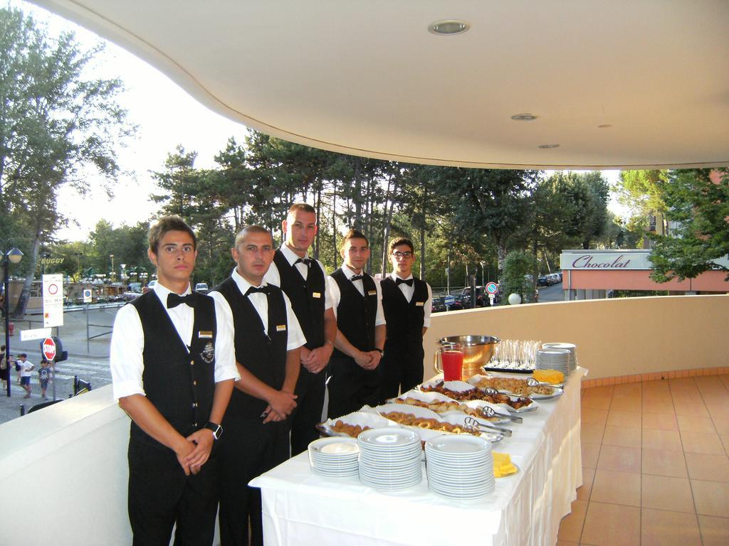 Hotel Europa บิบิโอเน ภายนอก รูปภาพ